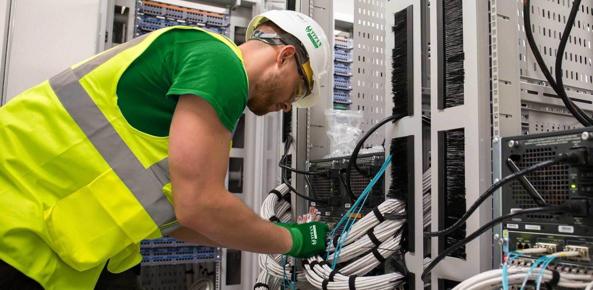 #1 Best Structured Cabling Company: CAT6 CAT7 CAT8 Network vs Wiring Installer Fiber Optic Sarasota